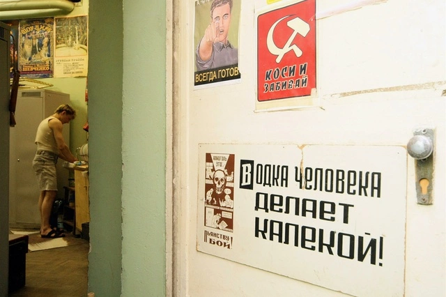 В Первоуральске очевидец ограбления получил удар топором