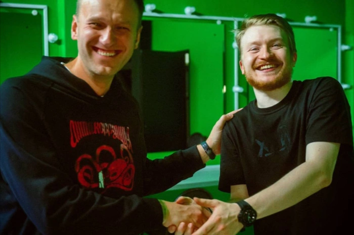 Стендап-комик Данила Поперечный оплатил штраф Светланы Прокопьевой