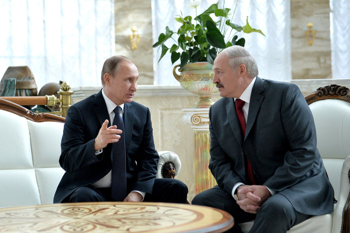 Лукашенко призвал Россию не считать Белоруссию мальчиком на побегушках