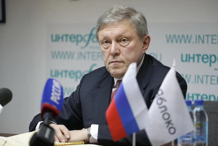 Явлинский остался без своего доверенного лица в Екатеринбурге