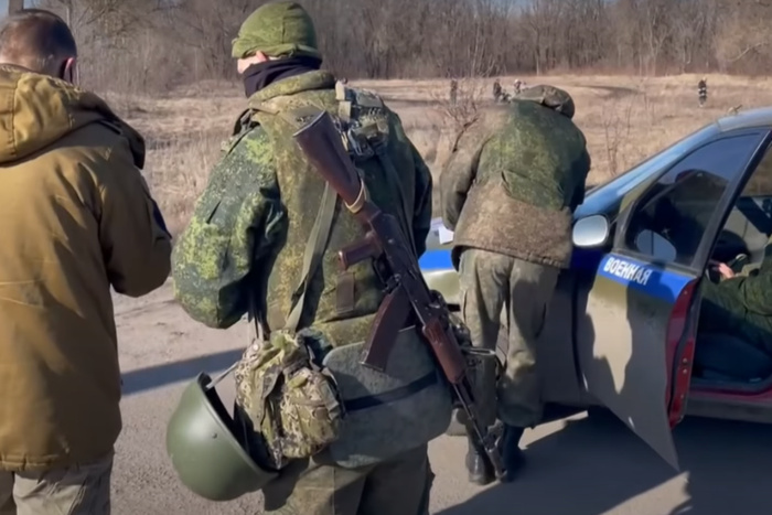 Свердловские добровольцы готовятся к войне в Донбассе