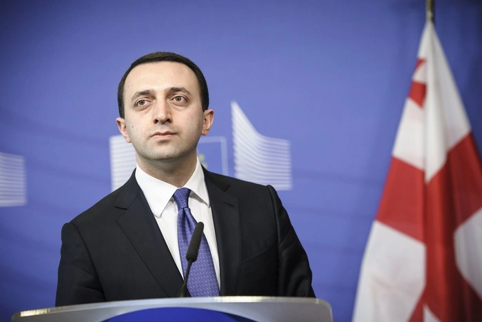 Грузинский премьер попросил прощения из-за убившего человека тигра