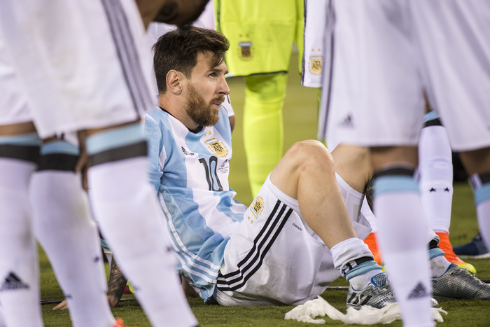 Месси отказался от выступлений за Аргентину после поражения в Кубке Америки