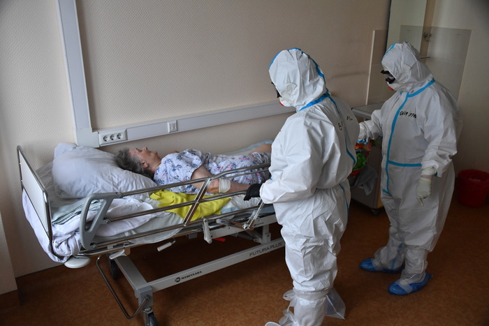 Более сотни человек заразились коронавирусом за сутки в Свердловской области