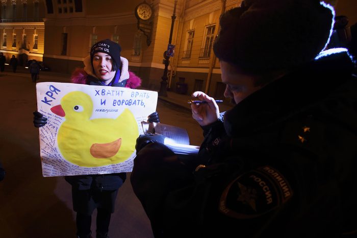 В Екатеринбурге судят задержанных на несанкционированном митинге