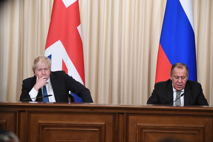 Лавров и Джонсон обменялись выпадами при журналистах