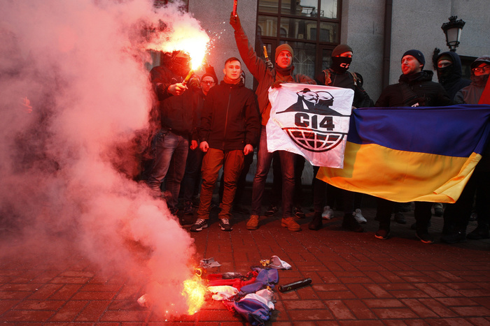 Россия направила протест Киеву из-за погрома в здании Россотрудничества