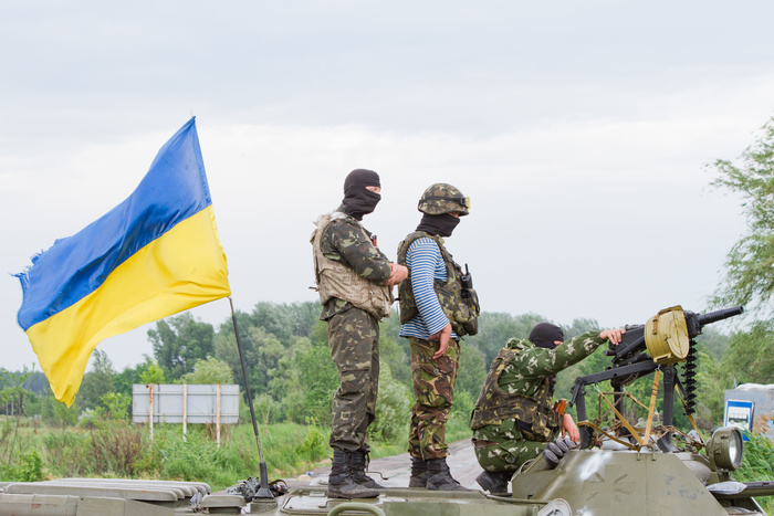 Россия пожаловалась на бегающих по ООН с угрозами украинцев в камуфляже