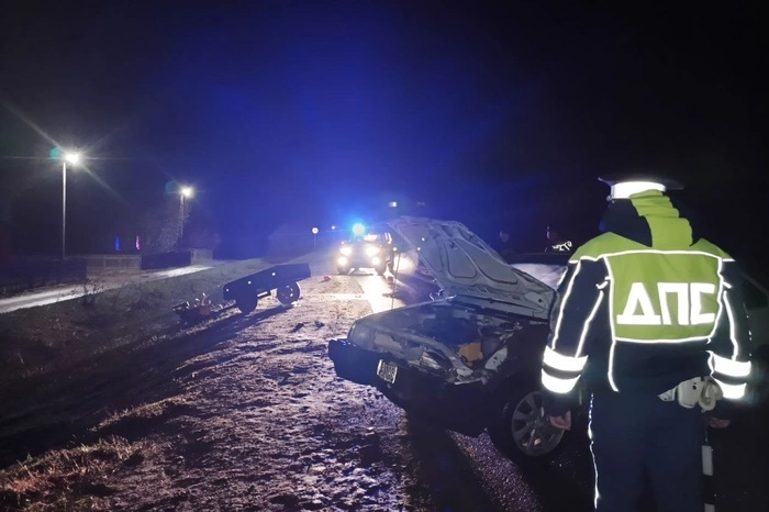 Водитель мотоблока погиб на свердловской трассе