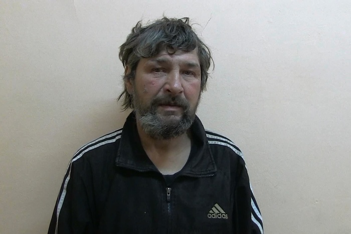 В Екатеринбурге задержан мужчина, который осквернил десятки могил на местном кладбище