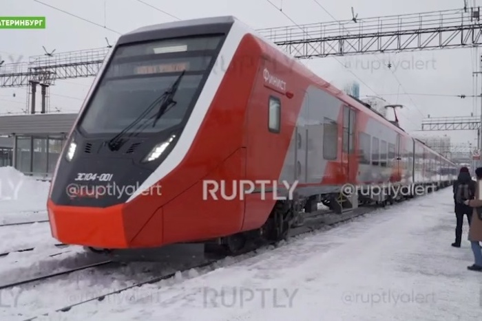 Первый на 100% отечественный электропоезд «Финист» выехал в первый рейс из Екатеринбурга