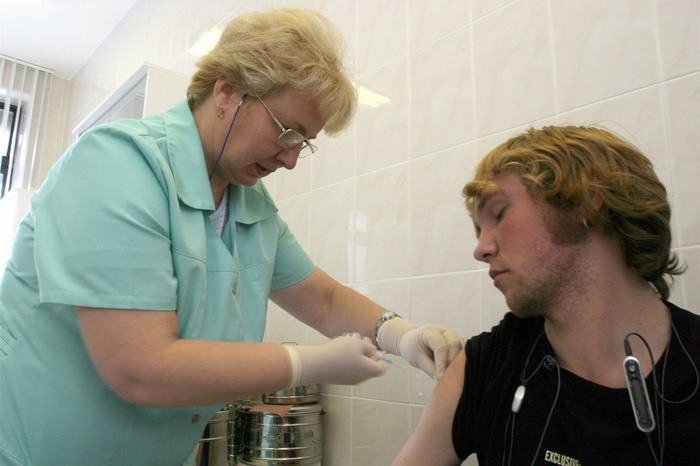 В Екатеринбурге стартовала вакцинопрофилактика от клещевой инфекции