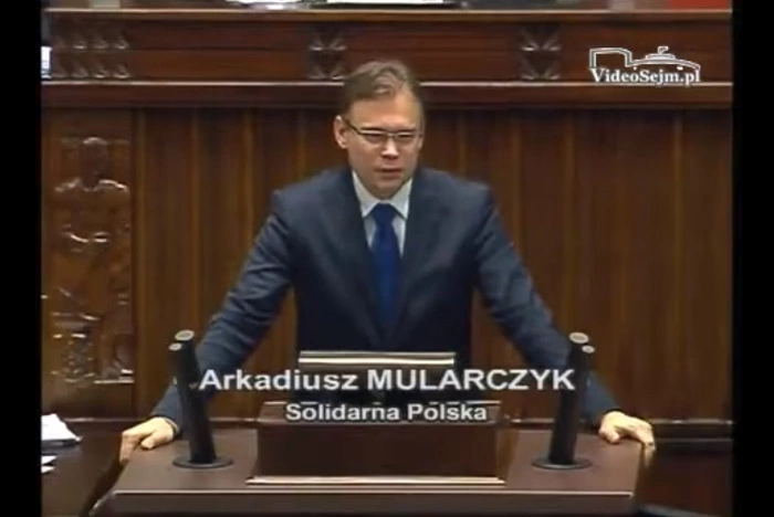 В Польше призвали начать говорить с Россией на языке войны