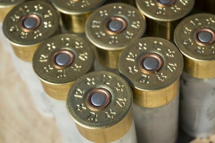 Экс-полицейский получил 5 лет колонии за продажу служебных боевых патронов