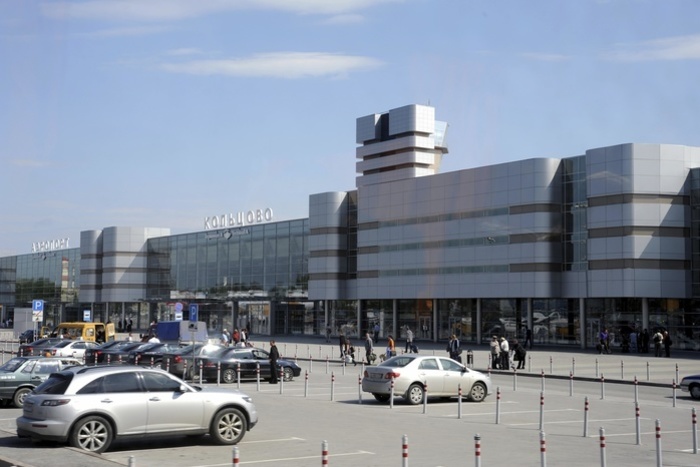 Демидов догоняет Бажова в гонке за новое имя екатеринбургского аэропорта