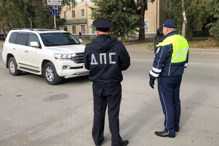 В Свердловской области отправили за решётку высокопоставленного гаишника