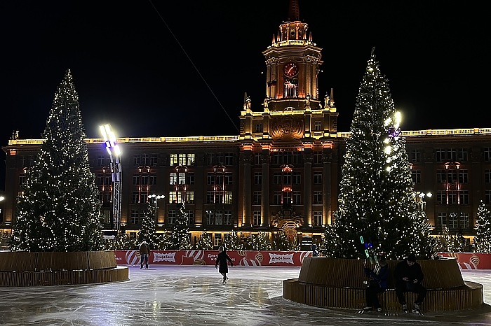 Открытие главного катка Екатеринбурга переносится