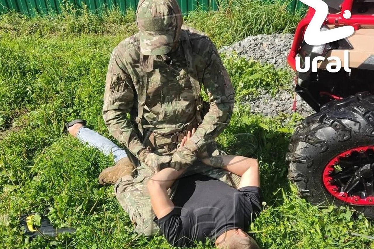 Силовики изъяли более 250 килограммов наркотиков из подпольной свердловской лаборатории