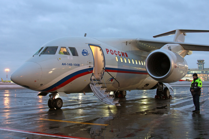 Дебошир с рейса «Екатеринбург-Анталья» оштрафован на 30 тыс. рублей