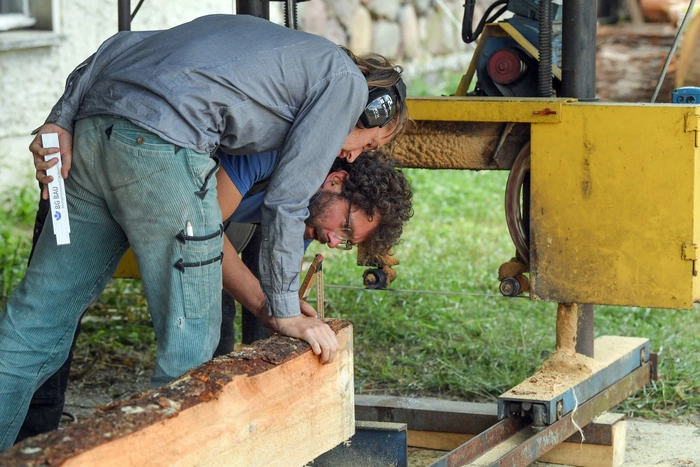 Артемий Лебедев поделился советом: Никому не нужна идеально сделанная работа