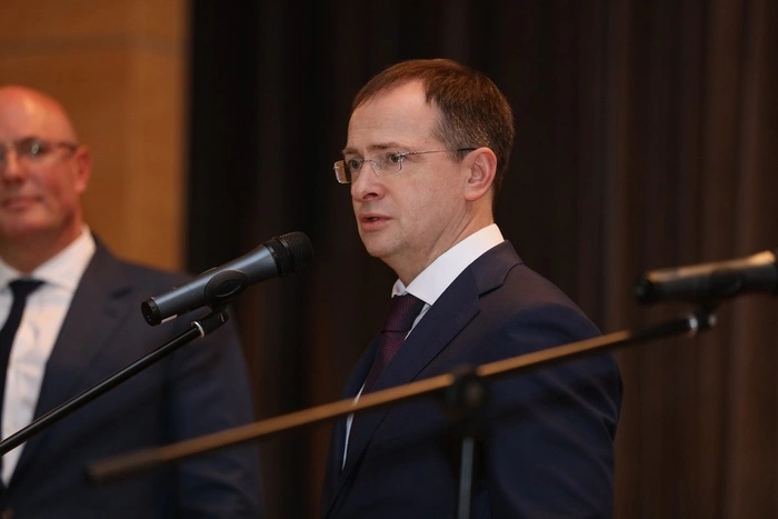 Мединский и Орешкин стали помощниками Путина