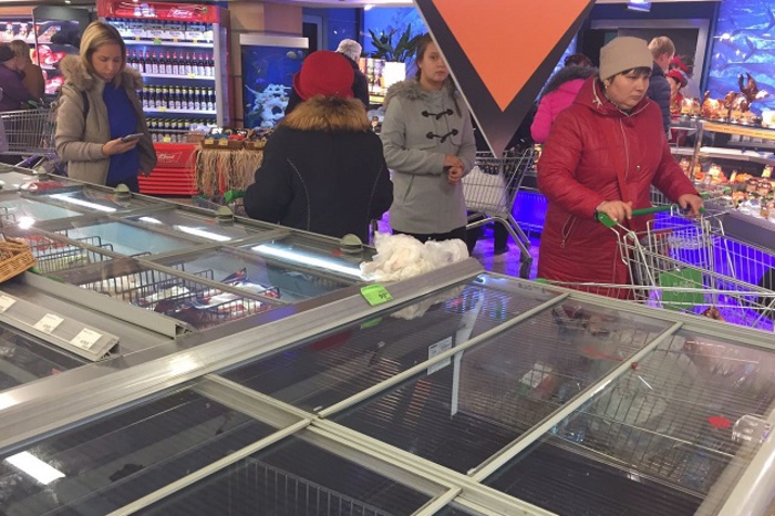 В Екатеринбурге покупатели супермаркета едва не подрались из-за мороженой рыбы