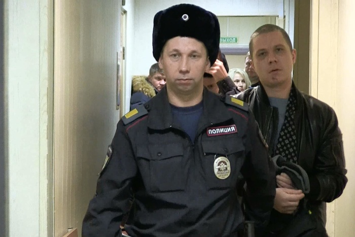 В Екатеринбурге врача-наркоторговца приговорили к 11 годам колонии