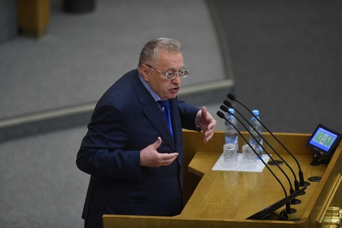 Жириновский предложил ввести смертную казнь за распространение лживых слухов о коронавирусе