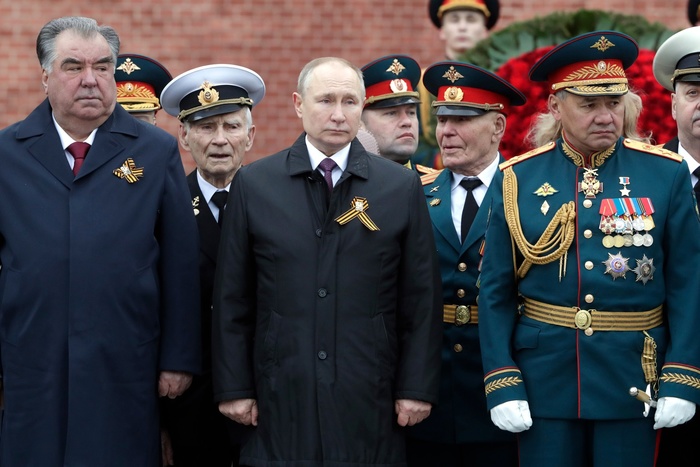 Путин внес в Думу законопроект о выходе РФ из Договора по открытому небу