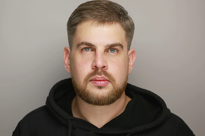 Актер из сериалов «СашаТаня» и «Универ» погиб на СВО