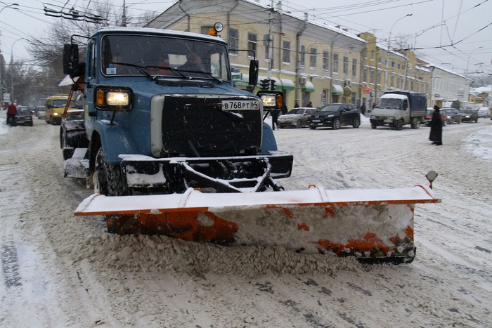 Коммунальщики Екатеринбурга готовятся к войне со снегопадом