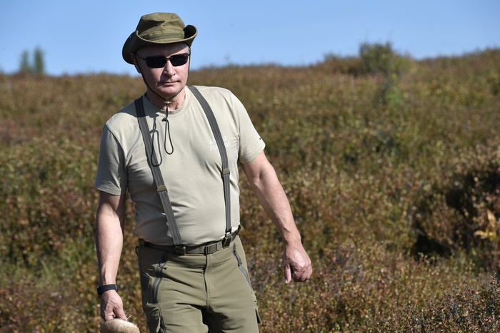 Опубликованы фотографии отдыха Путина в Туве‍