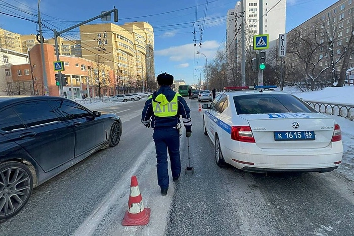 В Екатеринбурге сбили двоих детей