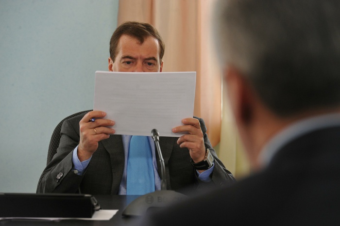 Кремль прокомментировал петицию об отставке Медведева
