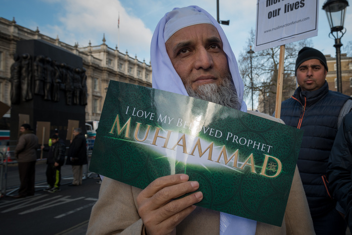 В Великобритании живут 23 тысячи готовых к атаке джихадистов