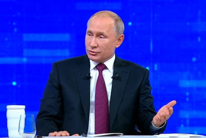 Путин заявил о повышении зарплат сотрудникам МЧС