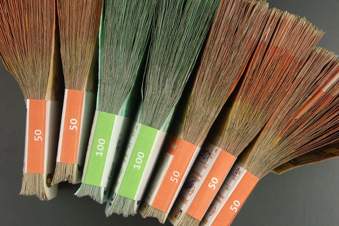 Минфин: Россияне с зарплатой от 40 тысяч должны копить на пенсию сами