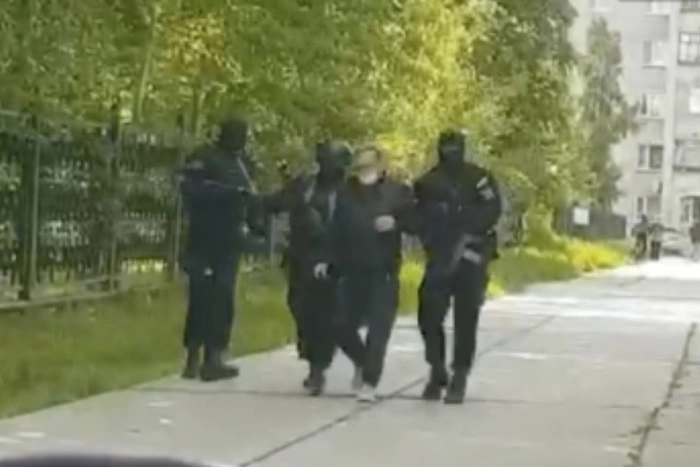 Физрука одной из российских школ задержали по подозрению в педофилии