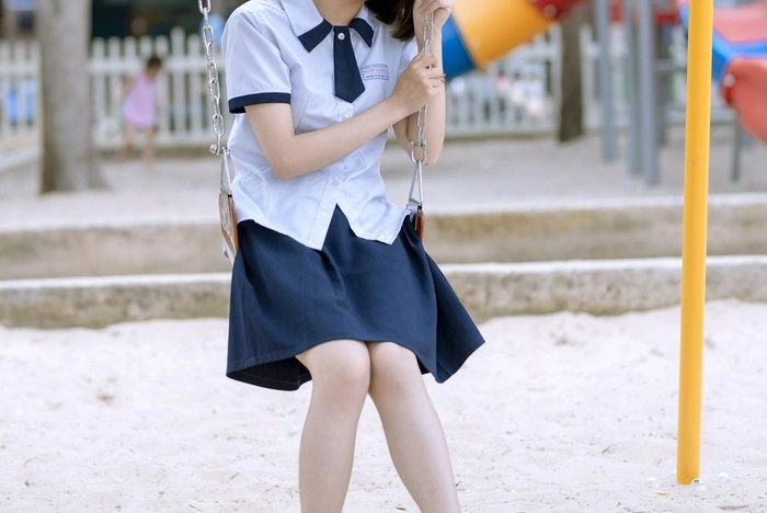 Жительнице Свердловской области пришлось копить на форму для дочери-первоклассницы