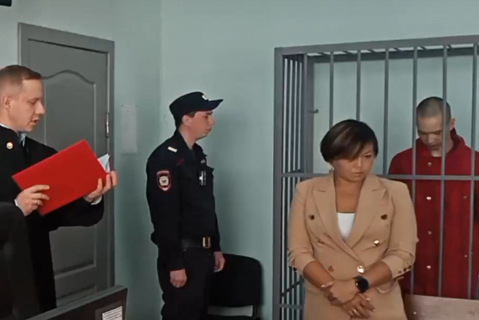 В Екатеринбурге начали судить обвиняемого в убийстве аспиранта из Габона