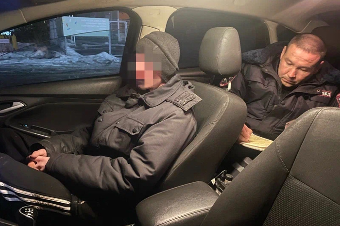 В Арамили наряд ДПС задержал 16-летнего водителя, купившего машину в соцсетях