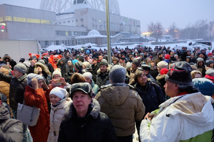 Мэр Екатеринбурга поддержал взобравшихся на телебашню протестующих