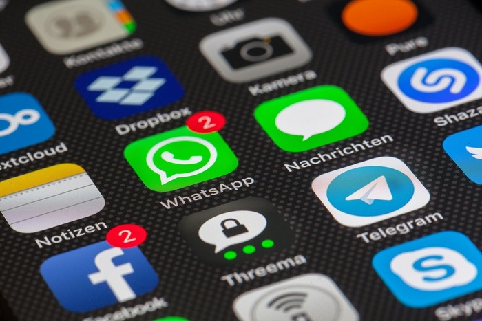 Дуров призвал пользователей удалить WhatsApp