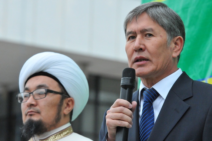 Президент Киргизии призвал Турцию извиниться за Су-24