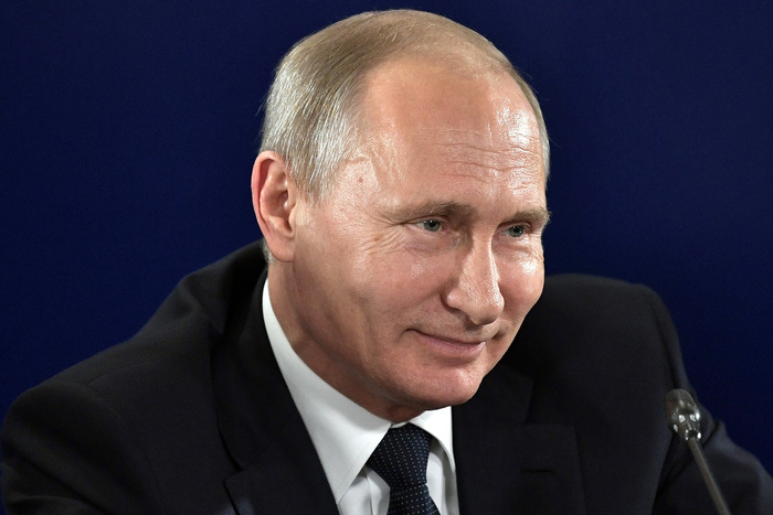 Россияне назвали отсутствие заботы о простых людях главным минусом Путина