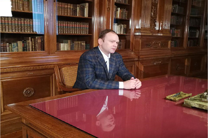Уральский политолог Крашенинников отправился за решётку после оскорбления властей в соцсетях