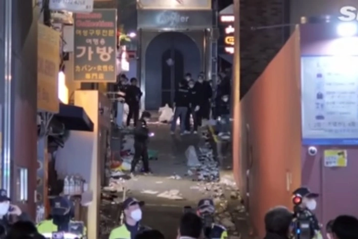 Число россиянок, погибших при давке в Сеуле, увеличилось до четырех