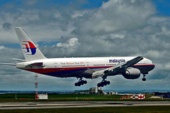Самолет Malaysia Airlines упал в Южно-Китайском море