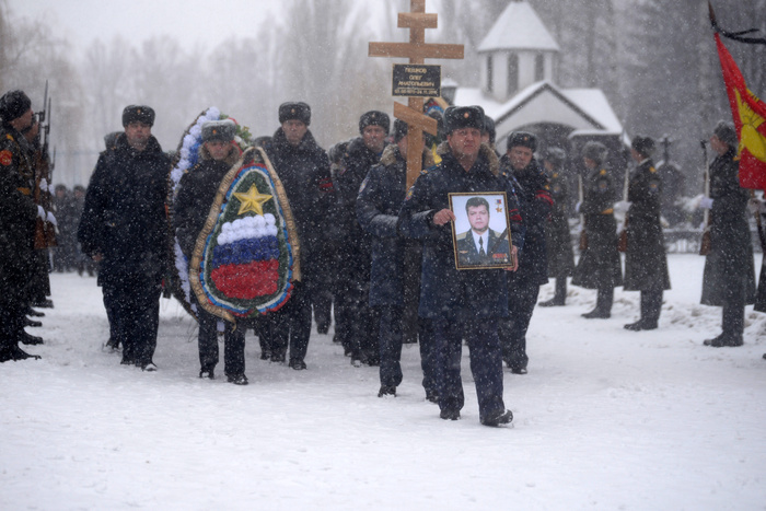 За четыре года Минобороны потратило на похороны военных 52 млн рублей