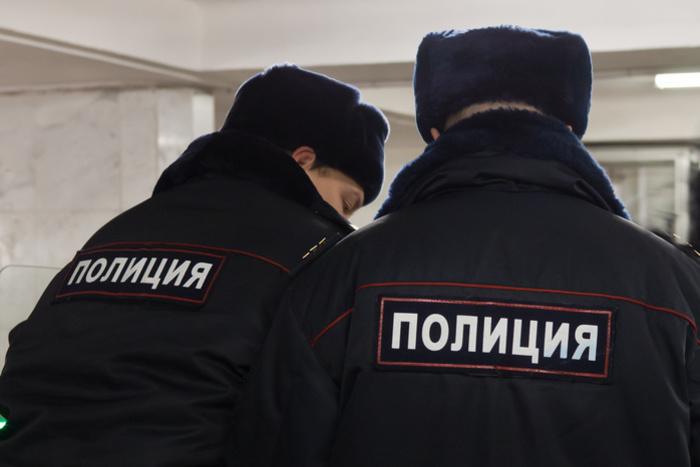Свердловчанина отправили в колонию на два года за конфликт с полицейским